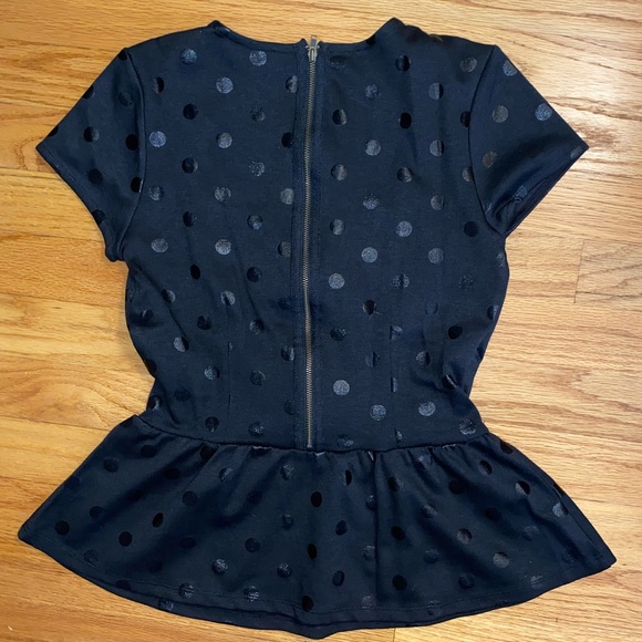 Urban Outfitters Black Polka Dot Short Sleeve Top Women’s Small - Picture 2 of 2